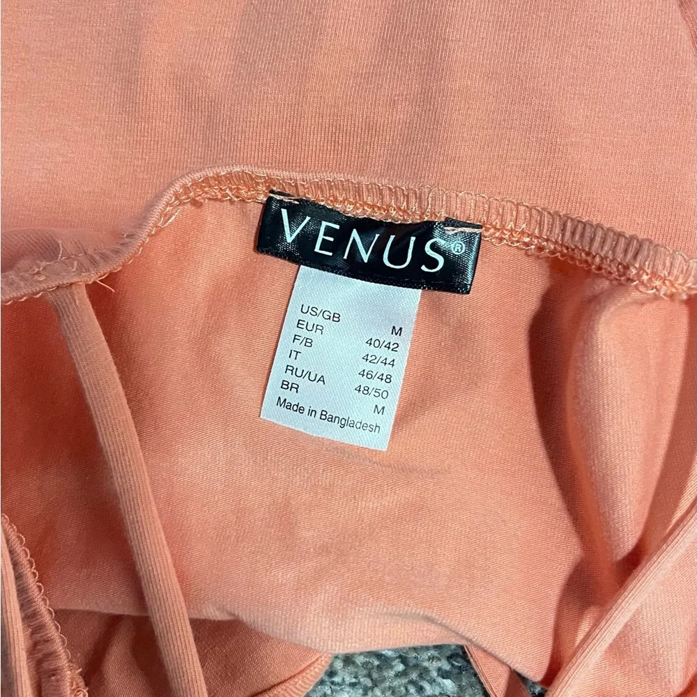 VENUS Peach Sleeveless Top - Picture 3 of 3